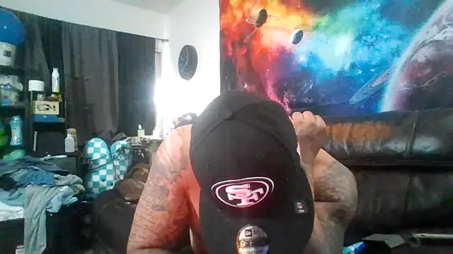 Snapshot of Antoniothedon chatting on April 23, 7:41 am Antoniothedon online show from April 23, 7:41 am