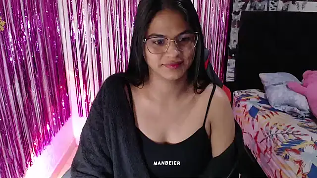 SweetAlmaa online show from June 26, 10:19 am