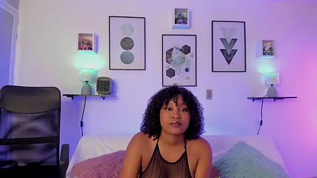 Snapshot of ohrianagibson chatting on December 2, 1:14 am ohrianagibson online show from December 2, 1:14 am