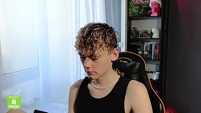 Keytaro online show from September 27, 10:20 am