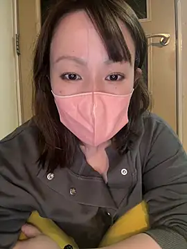 Snapshot of annna_annna_2024 chatting on May 26, 3:30 pm annna annna 2024 online show from May 26, 3:30 pm