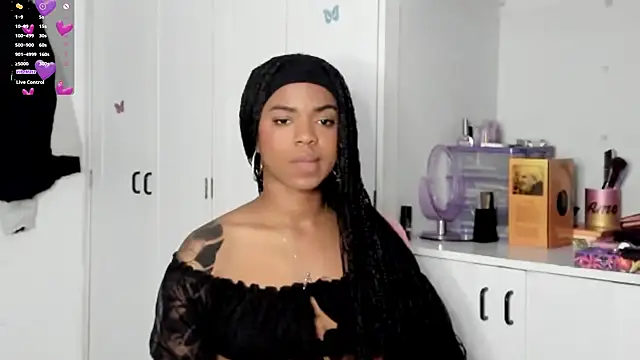 Marce 22 online show from February 9, 12:17 am