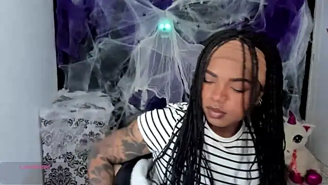 Marce 22 online show from October 8, 1:25 am