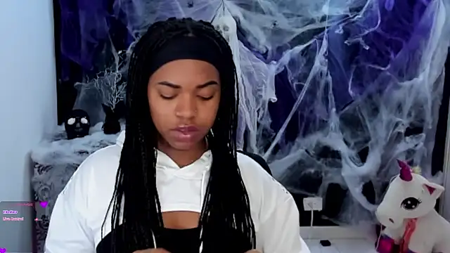 Marce 22 online show from October 16, 11:39 pm