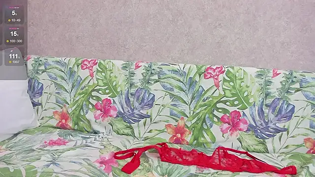 Snapshot of angelica_marquise chatting on February 8, 9:56 am angelica marquise online show from February 8, 9:56 am