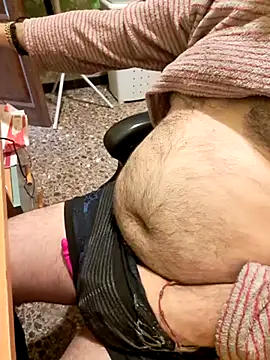 Escondido52 online show from March 22, 11:21 am