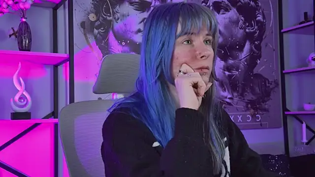 LexiWenford online show from April 29, 2:48 am