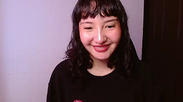 Snapshot of alexaa08 chatting on April 26, 1:53 pm alexaa08 online show from April 26, 1:53 pm