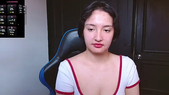 Snapshot of alexaa08 chatting on July 28, 5:12 pm alexaa08 online show from July 28, 5:12 pm