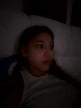 DanielaSaenz0 online show from January 12, 1:22 am