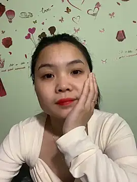 Maeve2k5 online show from December 28, 2:01 am