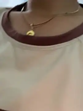 Linaannn online show from April 17, 11:30 pm