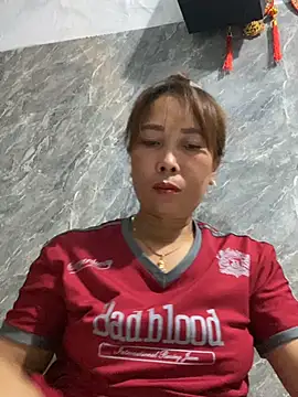 Snapshot of Linaannn chatting on April 23, 12:40 pm Linaannn online show from April 23, 12:40 pm
