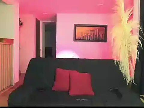 Snapshot of MARCELOANDLUCIAN chatting on January 26, 11:29 pm MARCELOANDLUCIAN online show from January 26, 11:29 pm