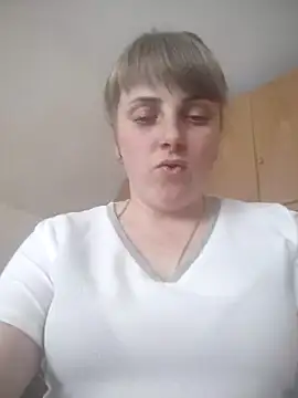 CoddessCrystal online show from June 7, 9:13 am