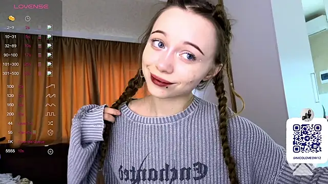  SofiaBrown online show from March 22, 1:03 pm