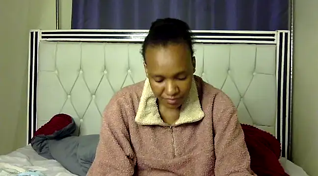 Snapshot of Jay_Vee chatting on February 2, 6:31 pm Jay Vee online show from February 2, 6:31 pm