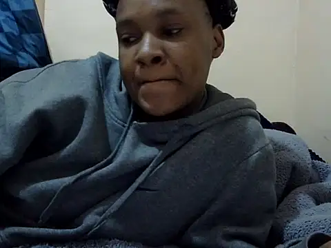 Snapshot of Jay_Vee chatting on October 22, 5:30 am Jay Vee online show from October 22, 5:30 am