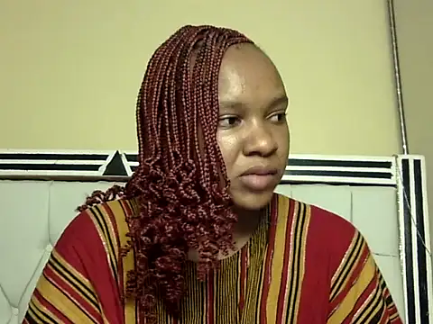 Snapshot of Jay_Vee chatting on May 6, 4:41 am Jay Vee online show from May 6, 4:41 am