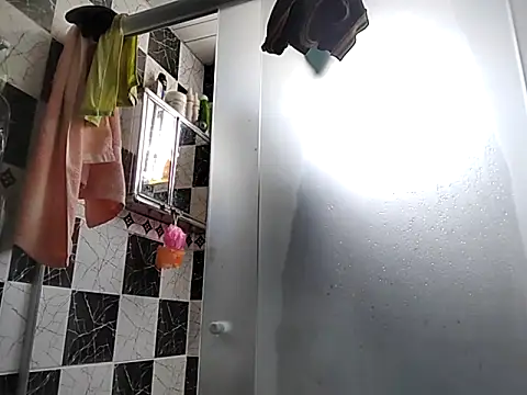 Snapshot of Binhosex2024 chatting on October 18, 4:52 pm Binhosex2024 online show from October 18, 4:52 pm