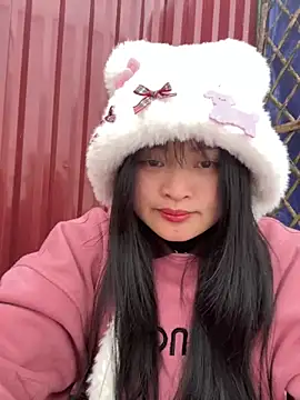 Snapshot of Anges893 chatting on January 21, 6:33 am Anges893 online show from January 21, 6:33 am