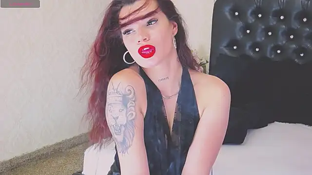 Allisonn223 online show from April 16, 1:12 pm