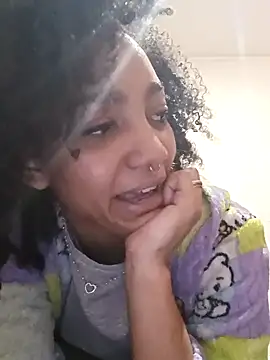 Snapshot of Laanegraofficial_ chatting on February 16, 5:26 pm Laanegraofficial online show from February 16, 5:26 pm