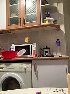 Snapshot of Laanegraofficial_ chatting on April 9, 9:20 pm Laanegraofficial online show from April 9, 9:20 pm