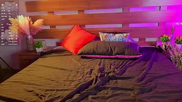 AgataBella online show from April 8, 8:31 pm