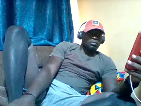 ClinDi online show from October 31, 1:45 pm