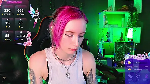 Snapshot of _HelenCarter chatting on January 28, 8:47 pm HelenCarter online show from January 28, 8:47 pm