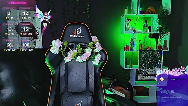 Snapshot of _HelenCarter chatting on February 24, 8:58 pm HelenCarter online show from February 24, 8:58 pm