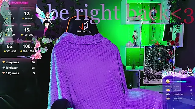 Snapshot of _HelenCarter chatting on March 22, 11:31 pm HelenCarter online show from March 22, 11:31 pm