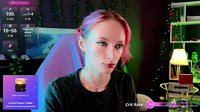 Snapshot of _HelenCarter chatting on October 16, 8:21 pm HelenCarter online show from October 16, 8:21 pm