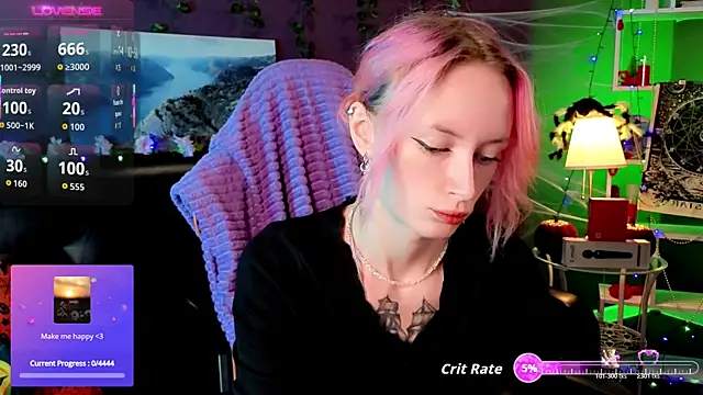 Snapshot of _HelenCarter chatting on November 3, 8:43 pm HelenCarter online show from November 3, 8:43 pm