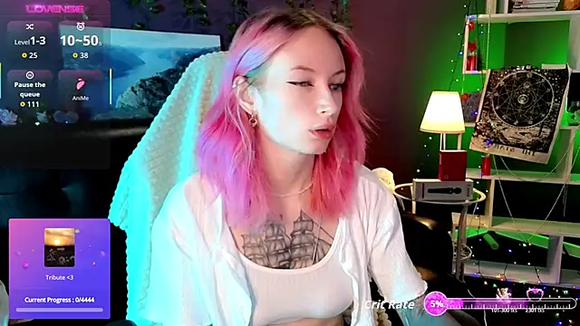 Snapshot of _HelenCarter chatting on November 30, 8:57 pm HelenCarter online show from November 30, 8:57 pm