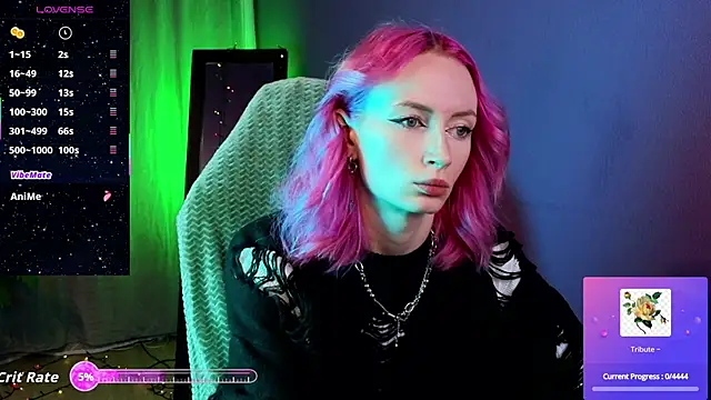  HelenCarter online show from April 7, 9:04 pm