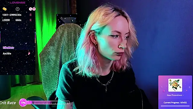 Snapshot of _HelenCarter chatting on May 23, 8:46 pm HelenCarter online show from May 23, 8:46 pm