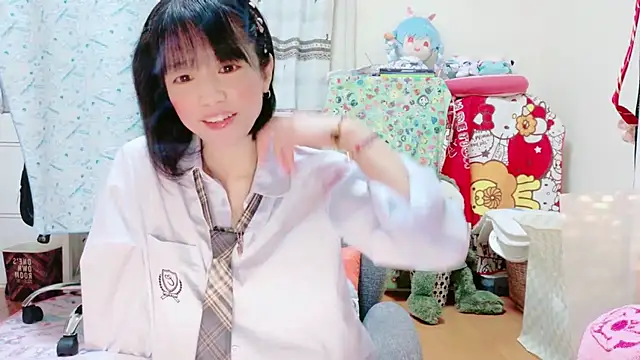 renapiyon8182 online show from March 20, 7:35 pm