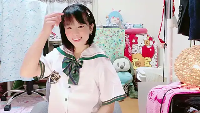 renapiyon8182 online show from March 22, 7:31 pm