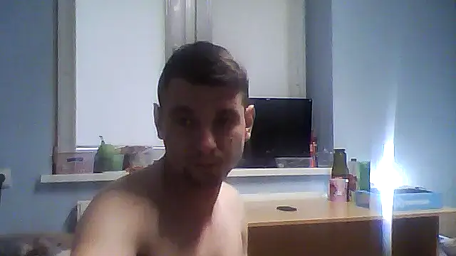 Snapshot of shufflercat chatting on October 5, 2:04 pm shufflercat online show from October 5, 2:04 pm