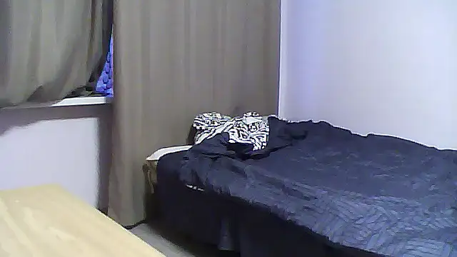 Snapshot of shufflercat chatting on March 2, 4:14 pm shufflercat online show from March 2, 4:14 pm