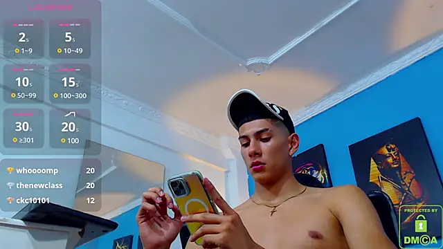 Snapshot of Valerio_20 chatting on January 6, 11:31 pm Valerio 20 online show from January 6, 11:31 pm