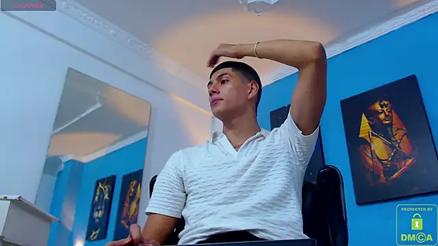 Snapshot of Valerio_20 chatting on January 20, 8:07 pm Valerio 20 online show from January 20, 8:07 pm