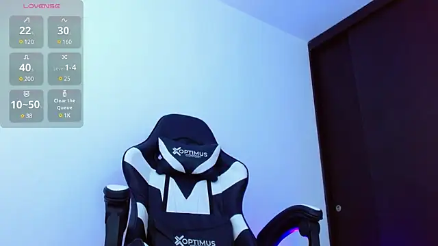 Snapshot of Valerio_20 chatting on February 18, 7:19 pm Valerio 20 online show from February 18, 7:19 pm