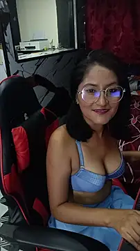 AdelinaMiran90 online show from October 29, 4:26 am