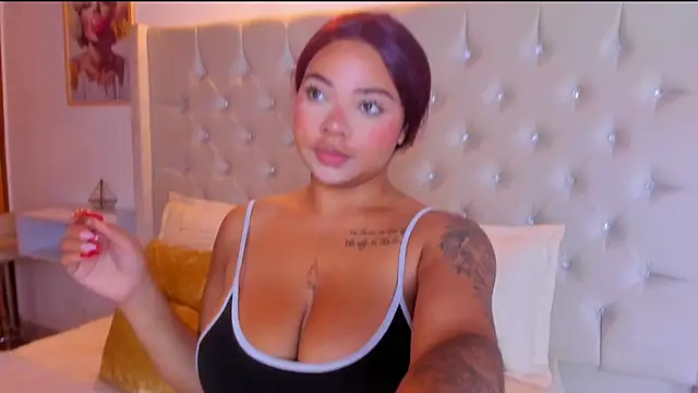 Eloisa cleavage  online show from October 8, 10:02 am