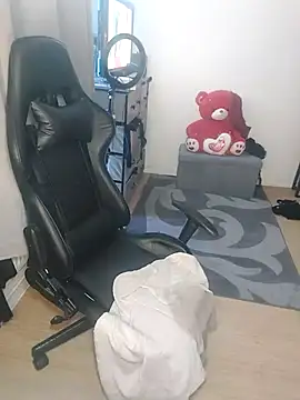 Snapshot of uniquechina69 chatting on January 23, 4:52 am uniquechina69 online show from January 23, 4:52 am