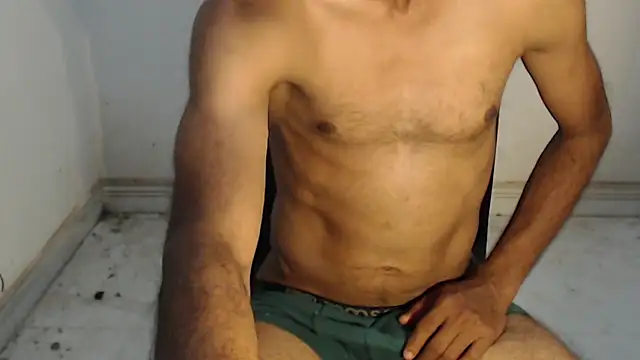 Snapshot of sexysambboy chatting on October 7, 6:05 pm sexysambboy online show from October 7, 6:05 pm