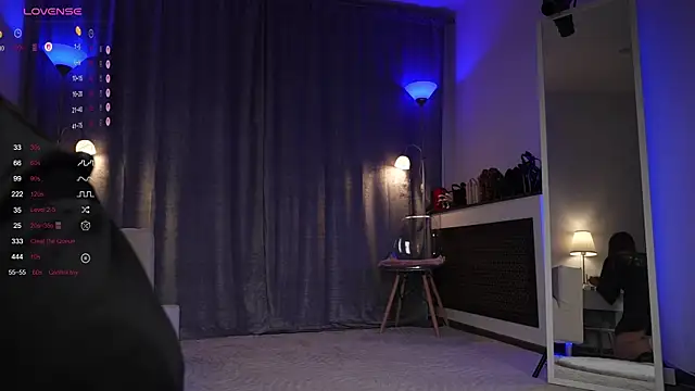 Amely Young online show from September 22, 1:40 am